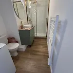 Apartmán Le Romane-appartement Calme Et Confort-15 Minutes A Pied De L Hyper Centre-parking Gratuit *