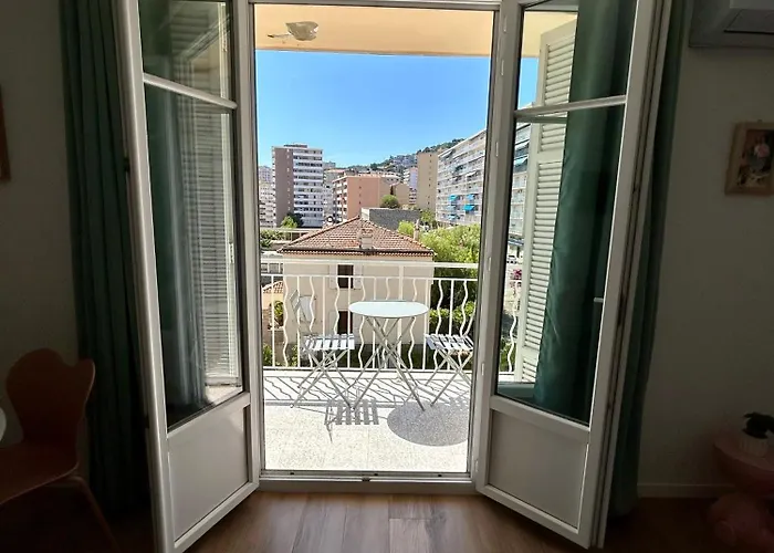 Le Romane- T2 Proche Centre-ville Et Parking Gratuit Апартаменти Аяччо